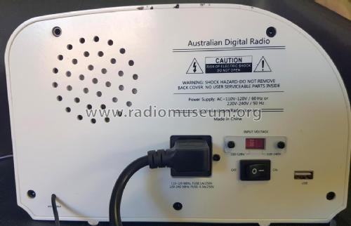 Lil Lottie ; Retro Australian (ID = 2648689) Radio