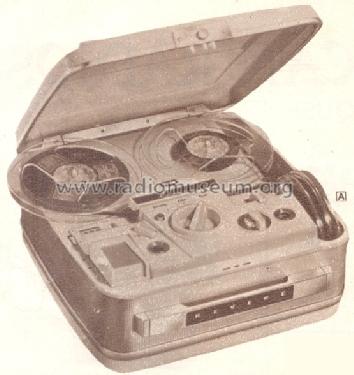 Stereo Magnetic Tape Recorder T-2200; Revere Camera Co.; (ID = 162065) R-Player