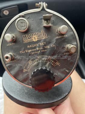Monarch Radio Set ; Rippner Bros. Mfg. (ID = 2694591) Car Radio