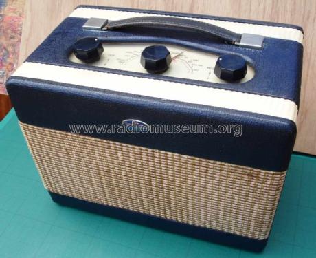 Junior ; Roberts Radio Co.Ltd (ID = 1040036) Radio