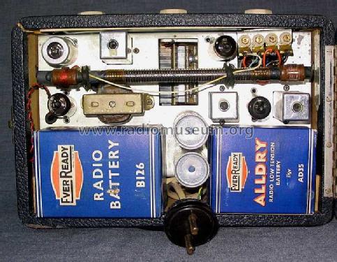 R66; Roberts Radio Co.Ltd (ID = 367610) Radio