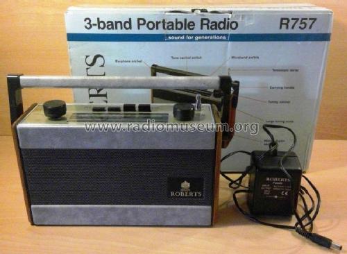 R757; Roberts Radio Co.Ltd (ID = 2059856) Radio