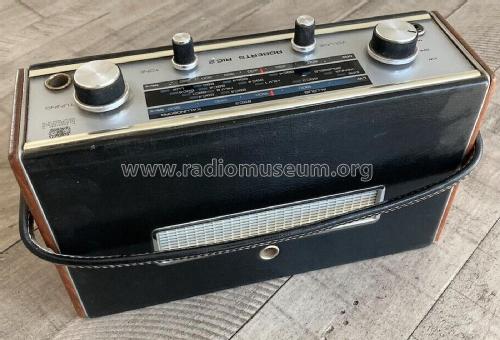 RIC2; Roberts Radio Co.Ltd (ID = 2822976) Radio