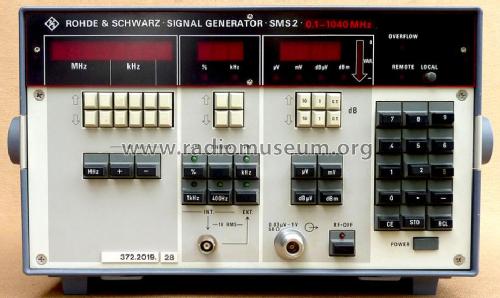 Signal Generator SMS2 372.2019.28; Rohde & Schwarz, PTE (ID = 659535) Equipment