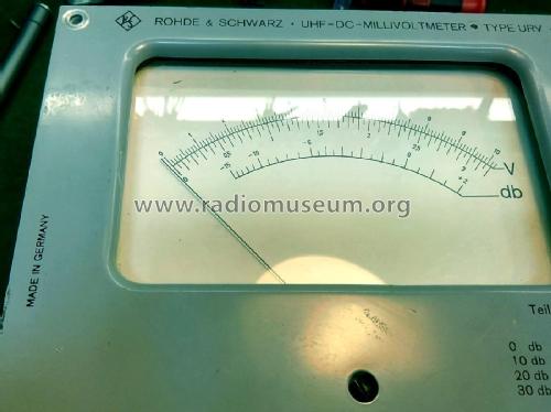 UHF-DC-Millivoltmeter URV ; Rohde & Schwarz, PTE (ID = 2688497) Equipment