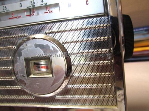 AM MB SW 3 Band 8 Transistor Magnifique 820 ; Ross Electronics (ID = 2808984) Radio