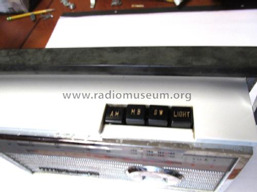 AM MB SW 3 Band 8 Transistor Magnifique 820 ; Ross Electronics (ID = 2808989) Radio