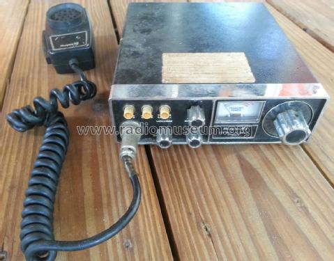 Gyro-Lock - AM CB Mobile Transceiver 1-601; Royce Electronics (ID = 1852990) Citizen