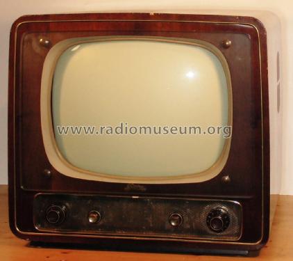 43 UB/ 58; Ruhe; København - (ID = 2605154) Television