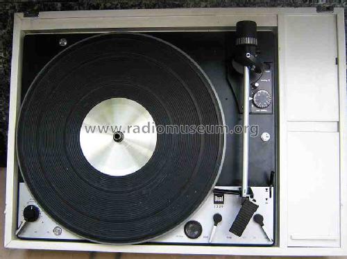 Plattenspieler m. Wechselautomat 785; SABA; Villingen (ID = 496955) Sonido-V