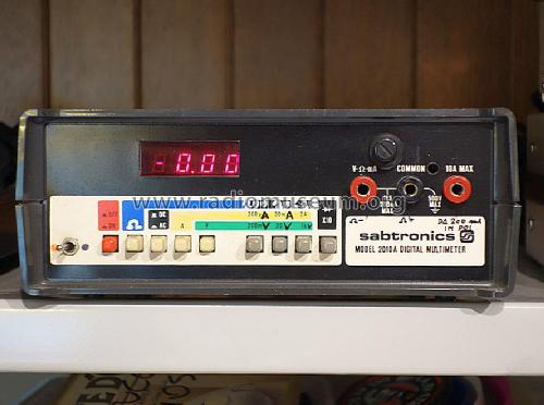 Digital Multimeter 2010A; sabtronics inc;Tampa (ID = 2035751) Equipment