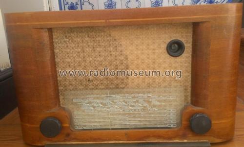 772 V; Salora; Salo (ID = 1862845) Radio