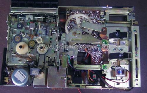 Cassette Recorder ST-215FL; Sankyo Seiki Mfg.Co. (ID = 1885596) Radio