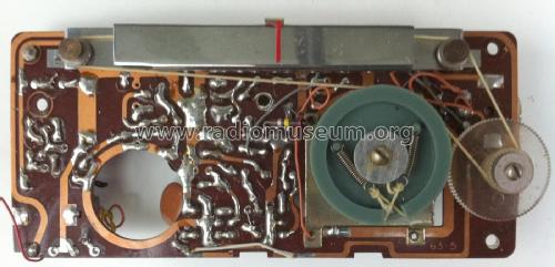 Super Knips 64 ; Sanritsu Electric Co (ID = 2382467) Radio