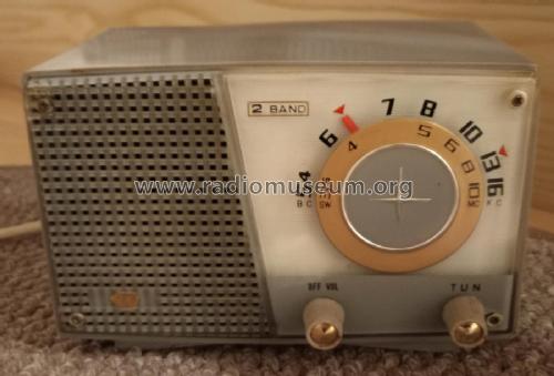 2 Band 5 Tube Radio ; Sanshin Electric Co. (ID = 3043439) Radio