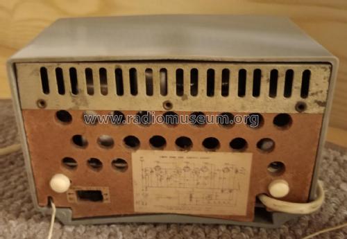 2 Band 5 Tube Radio ; Sanshin Electric Co. (ID = 3043440) Radio