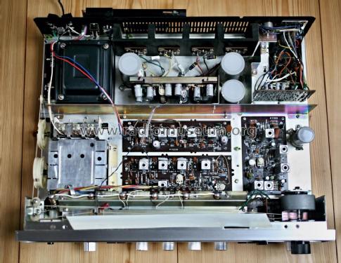 Solid State AM/FM Stereo Tuner Amplifier 2000A; Sansui Electric Co., (ID = 3109269) Radio