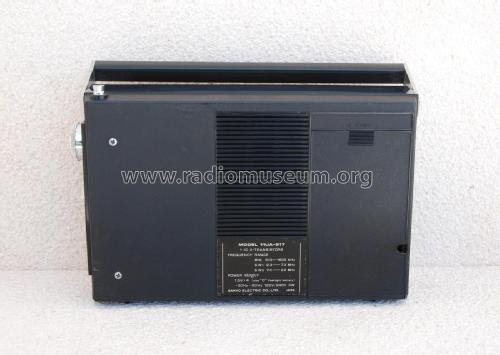 11UA-817; Sanyo Electric Co. (ID = 1989954) Radio