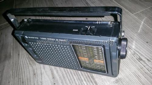 3 Band Receiver RP 7160UM; Sanyo Electric Co. (ID = 2239919) Radio