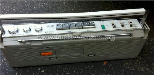 4 Band Stereo Radio Cassette Recorder M7770; Sanyo Electric Co. (ID = 1261941) Radio