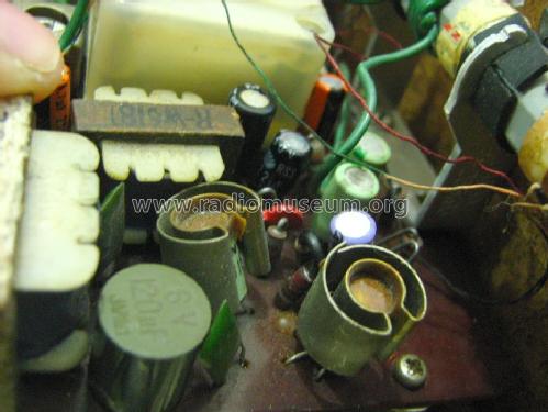 8 Transistor 8S-322A; Sanyo Electric Co. (ID = 1716105) Radio