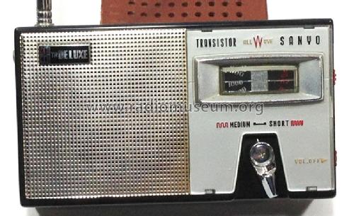 8 Transistor Deluxe All Wave 8S-P2 Radio Sanyo Electric Co. |Radiomuseum.org