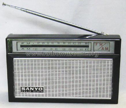 9 Transistor 9F-823; Sanyo Electric Co. (ID = 2581185) Radio