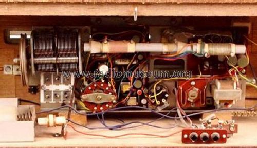 9 Transistor Deluxe All Wave Super Radio 9U-T340; Sanyo Electric Co. (ID = 1600503) Radio