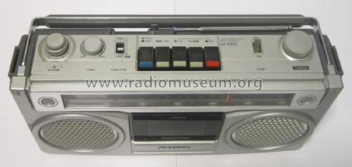AM/FM 2Band Stereo Radio Cassette M-9901; Sanyo Electric Co. (ID = 2776672) Radio