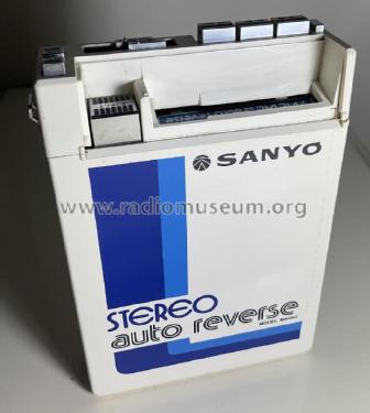 Auto Reverse Stereo Cassette Player M6060; Sanyo Electric Co. (ID = 2988778) R-Player