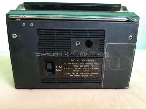 Solid State FM/AM Portable Radio 10F-821N; Sanyo Electric Co. (ID = 2469514) Radio