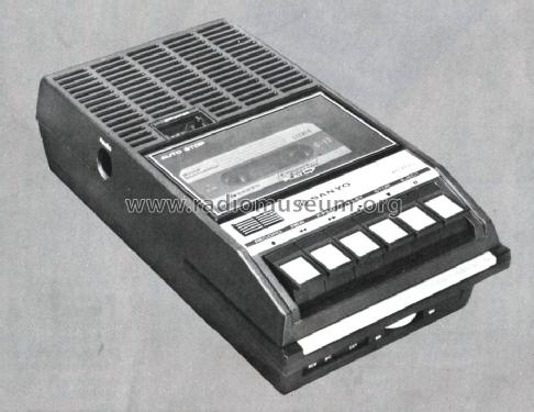 Portable Cassette Recorder M-2522E and M-2522Z; Sanyo Electric Co. (ID = 1066170) R-Player