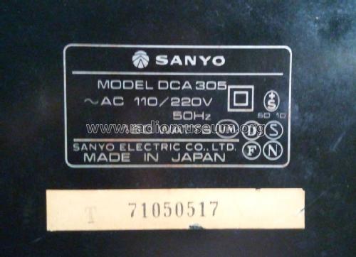 Integrated Stereo Amplifier DCA 305; Sanyo Electric Co. (ID = 2410563) Ampl/Mixer