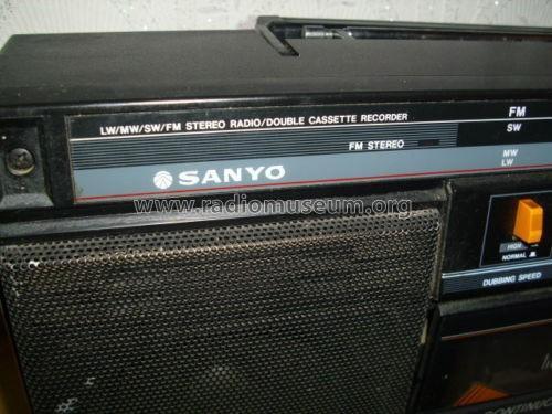 LW/MW/SW/FM Stereo Radio/Double Cassette Recorder MW166L; Sanyo Electric Co. (ID = 1778026) Radio