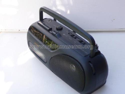 M1550F; Sanyo Electric Co. (ID = 1597891) Radio