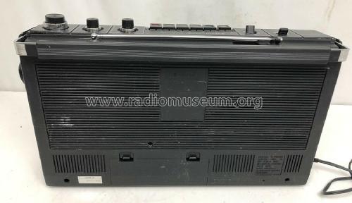 M9930; Sanyo Electric Co. (ID = 2388253) Radio