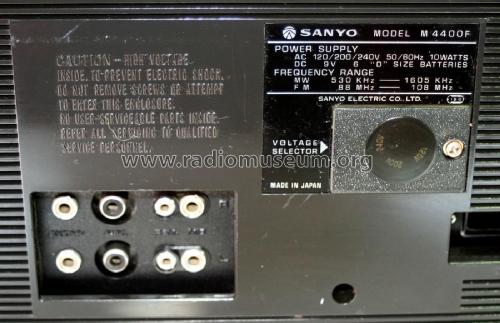 M-4400F; Sanyo Electric Co. (ID = 2671887) Radio