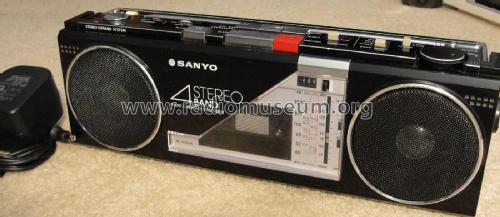 Stereo Radio Cassette Recorder M-S300K; Sanyo Electric Co. (ID = 2199220) Radio