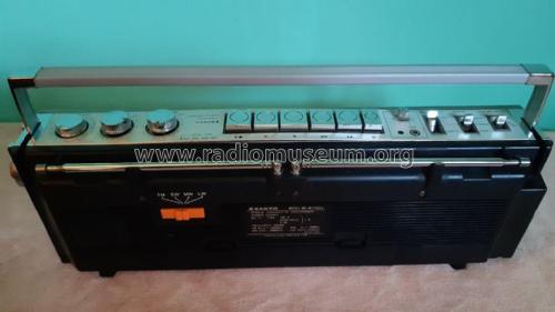 Mini FM/MW/SW/LW Stereo Radio Cassette Recorder M-7700LE; Sanyo Electric Co. (ID = 2499601) Radio