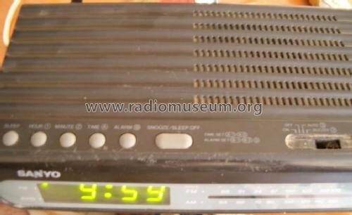 RM-5009; Sanyo Electric Co. (ID = 1034439) Radio