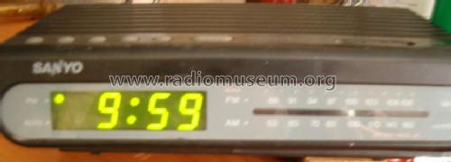 RM-5009; Sanyo Electric Co. (ID = 1034440) Radio