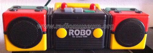 Front loading Portable Cassette Player ROBO-01; Sanyo Electric Co. (ID = 1746225) Sonido-V