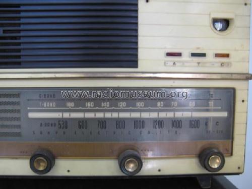 SF-610 ; Sanyo Electric Co. (ID = 2892621) Radio