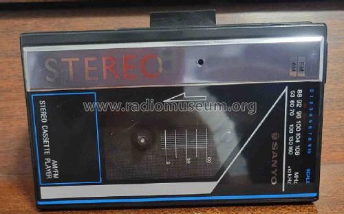 Stereo Cassette Player AM/FM Radio M-GR59 Black; Sanyo Electric Co. (ID = 2987897) Radio