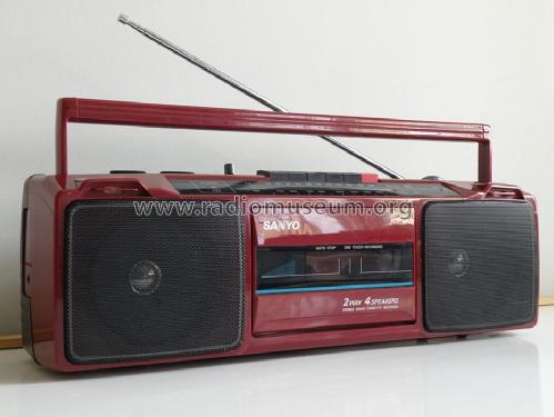 Stereo Radio Cassette Recorder M7024F; Sanyo Electric Co. (ID = 1433499) Radio