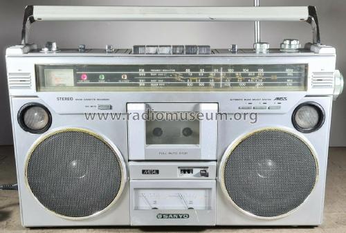 Stereo Radio Cassette Recorder M-4550K Radio Sanyo Electric Co