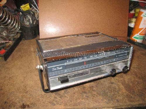 Tom Thumb 8 transistor 8C-810 ; Sanyo Electric Co. (ID = 1749216) Radio