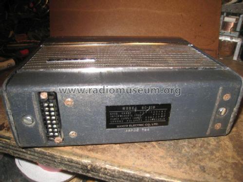 Tom Thumb 8 transistor 8C-810 ; Sanyo Electric Co. (ID = 1749221) Radio