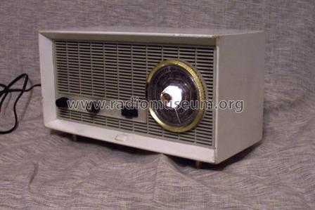 R18; SBR Société Belge (ID = 1050697) Radio