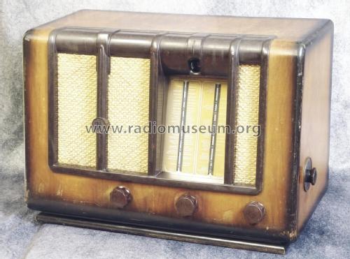 SF570A; Schneider Frères, (ID = 2787901) Radio